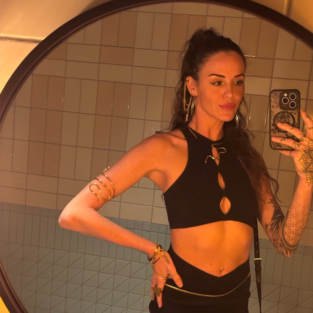 Meet your Posher, Taryn